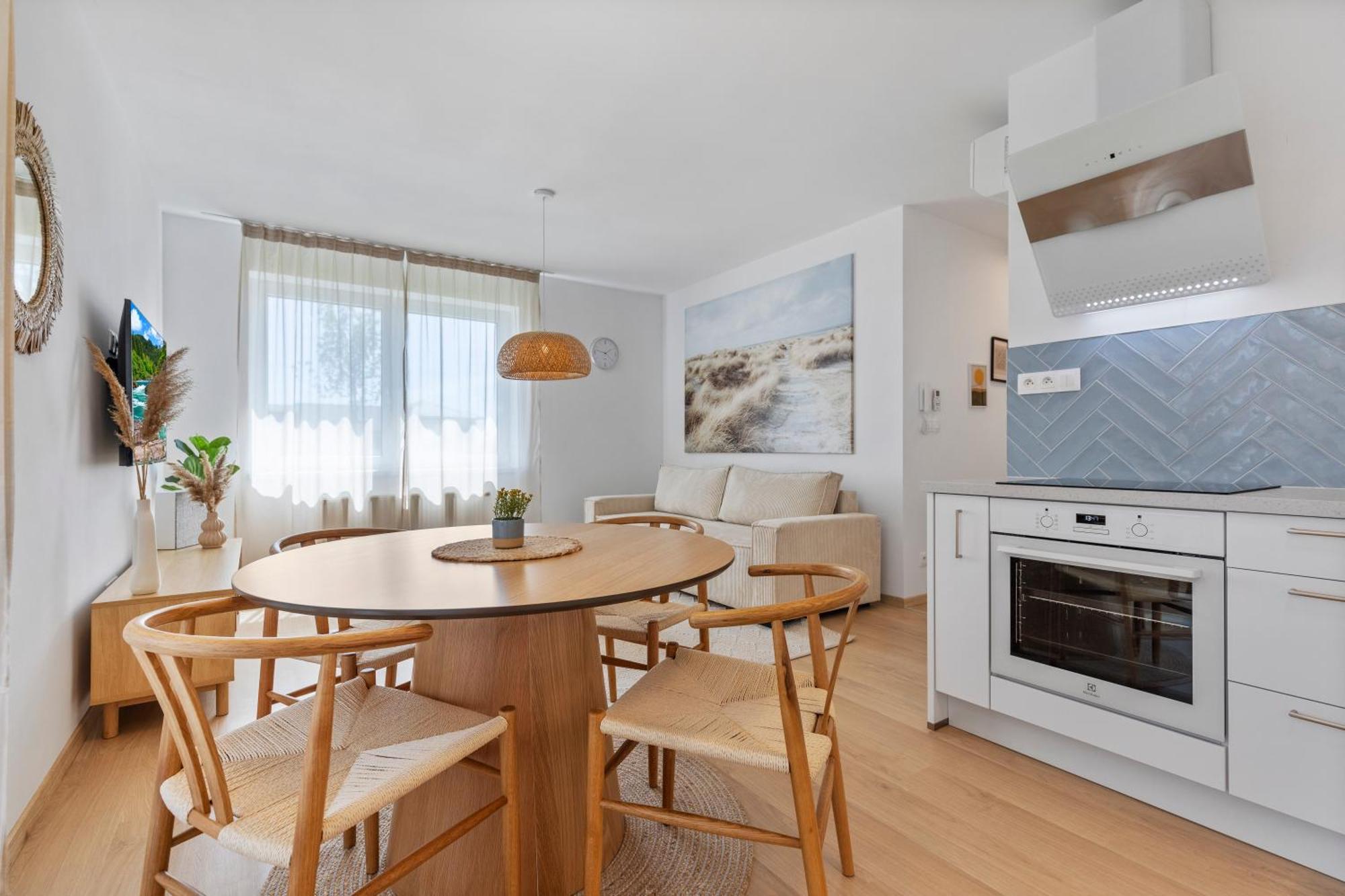 Boho Apt W Jacuzzi, Grill & Garden Modra Bagian luar foto